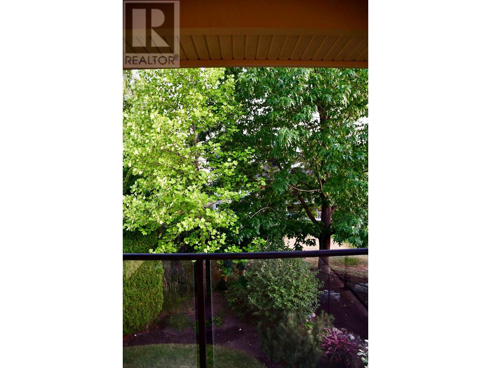 603 3350 Woodsdale Road, Lake Country
