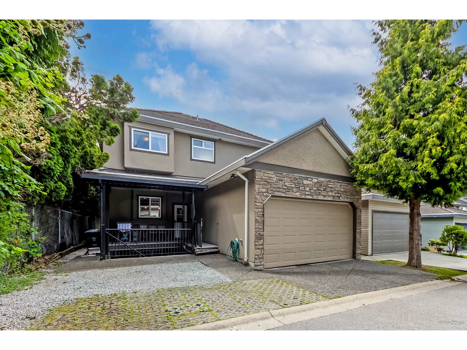 Photo 37 of 7506 143 C Street, Surrey BC