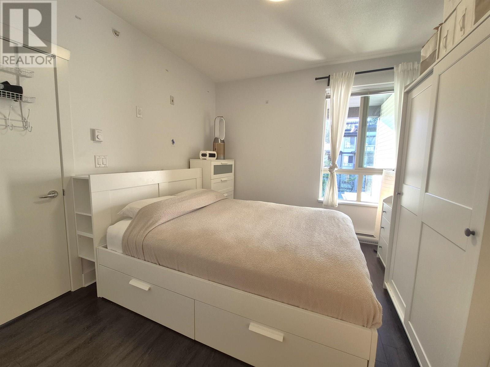 Photo 11 of 405 7478 Byrnepark Walk, Burnaby BC