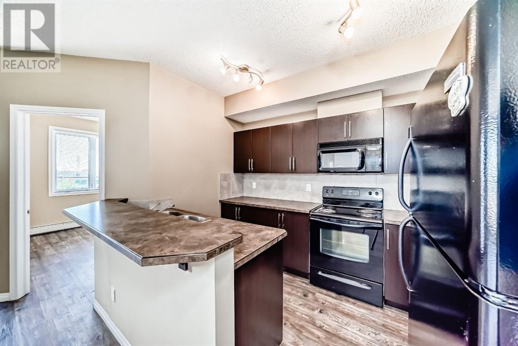 Single Family House for Sale in    Street Penbrooke Meadows Calgary 