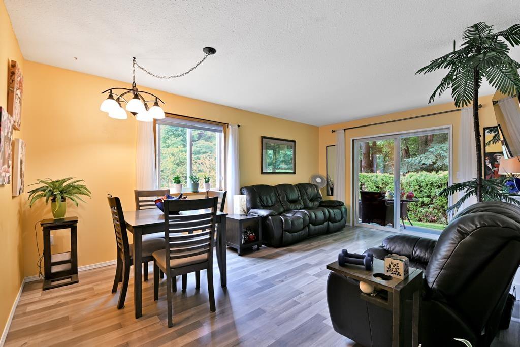 Photo 4 of 1 32286 7th Avenue, Mission BC