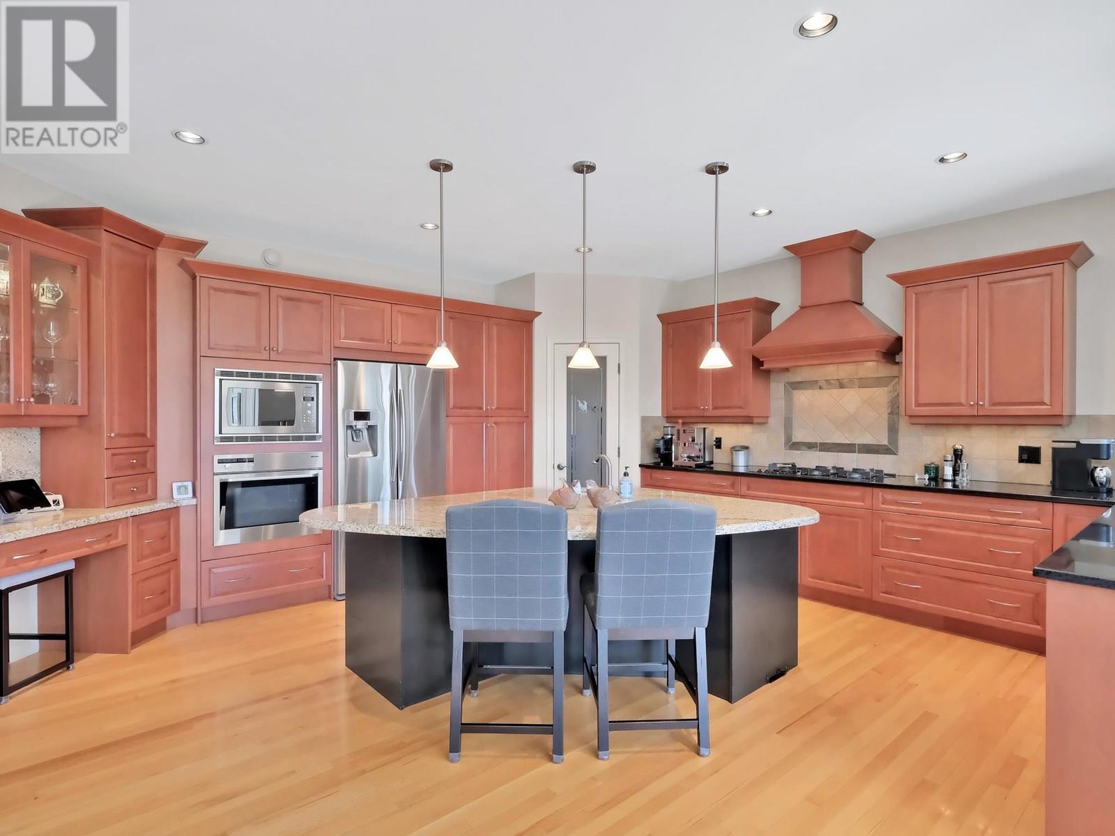  2093 Capistrano Drive, Kelowna
