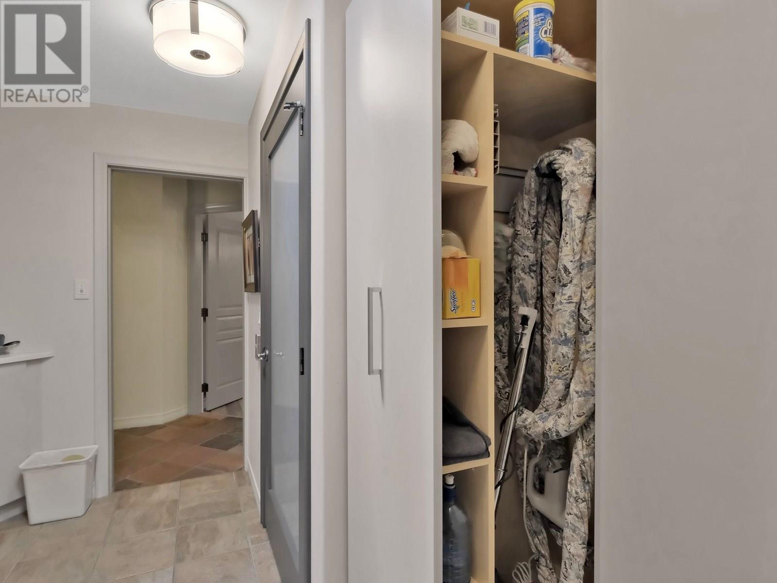  2093 Capistrano Drive, Kelowna