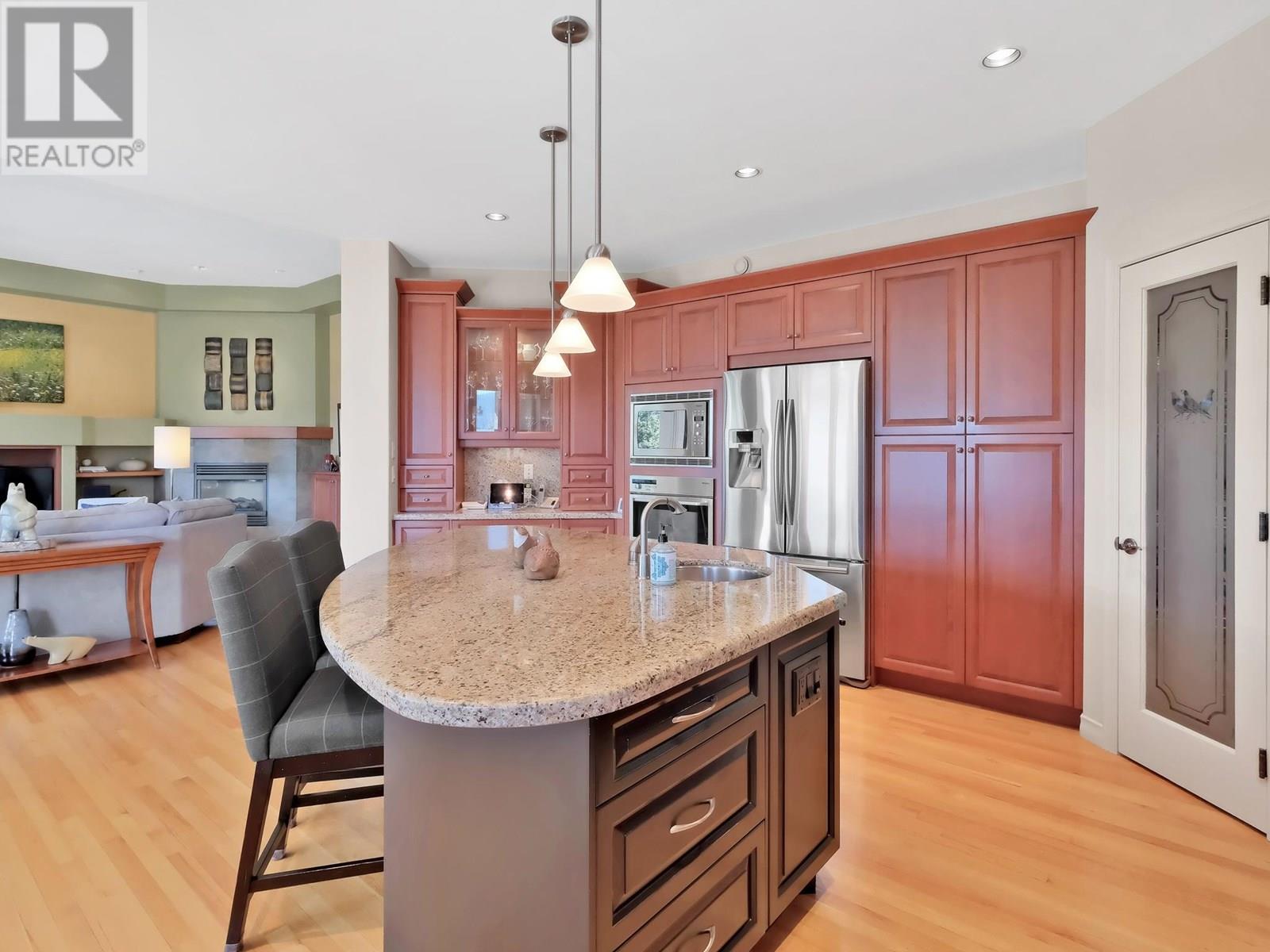  2093 Capistrano Drive, Kelowna