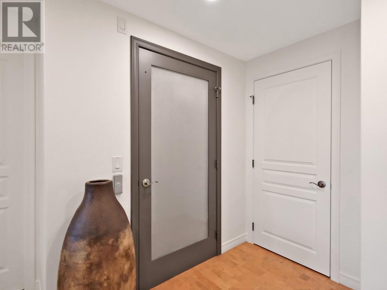  2093 Capistrano Drive, Kelowna