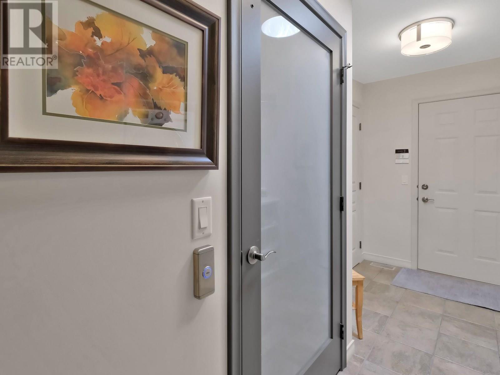  2093 Capistrano Drive, Kelowna