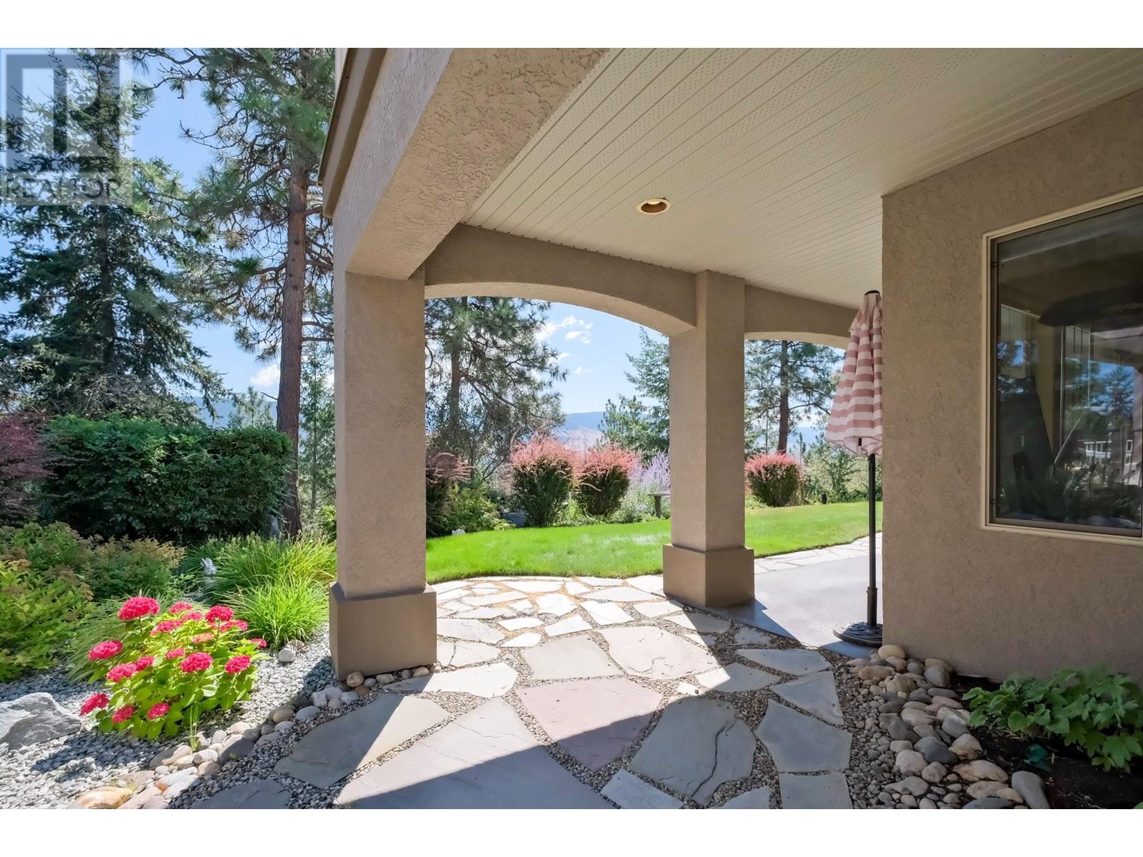  2093 Capistrano Drive, Kelowna