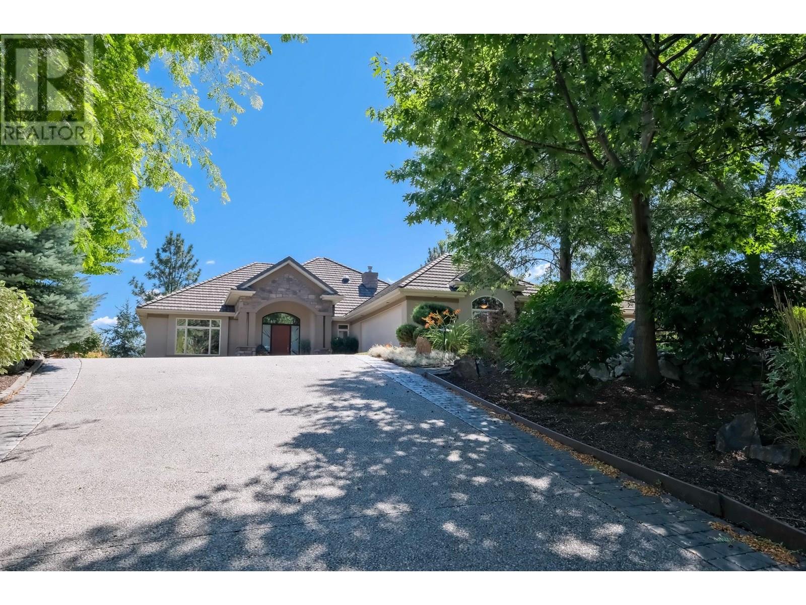  2093 Capistrano Drive, Kelowna