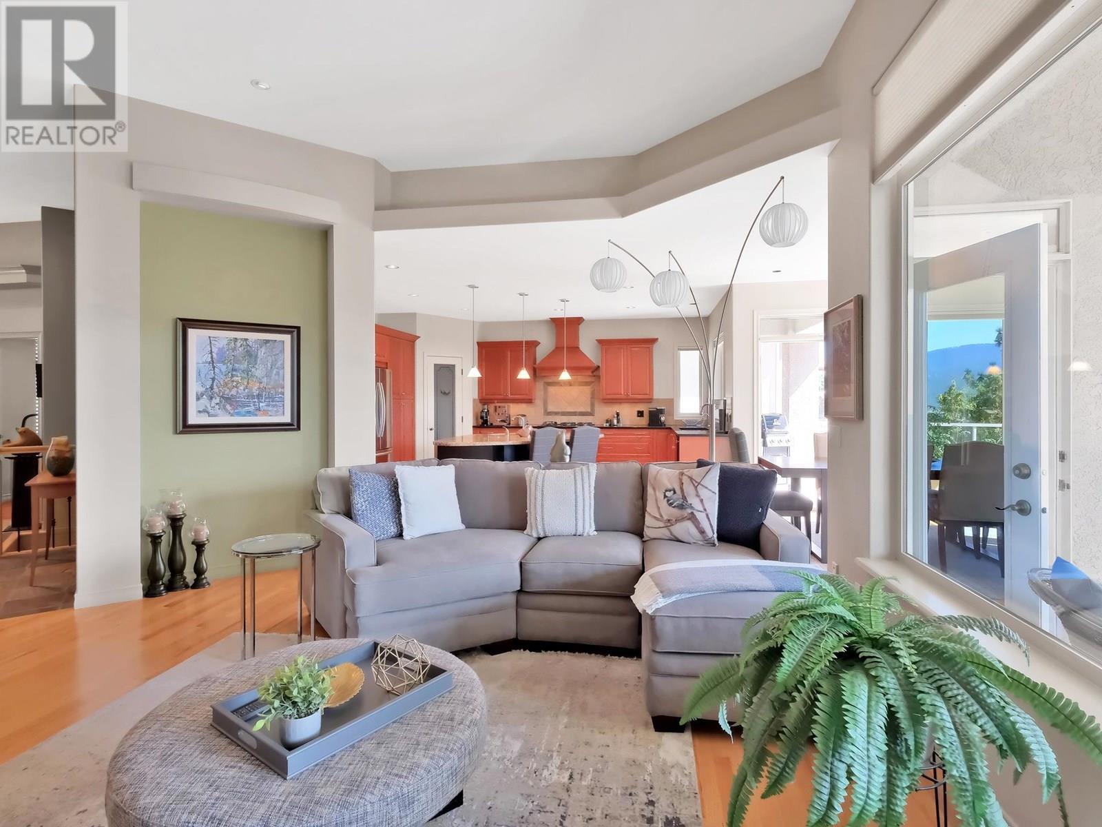 2093 Capistrano Drive, Kelowna