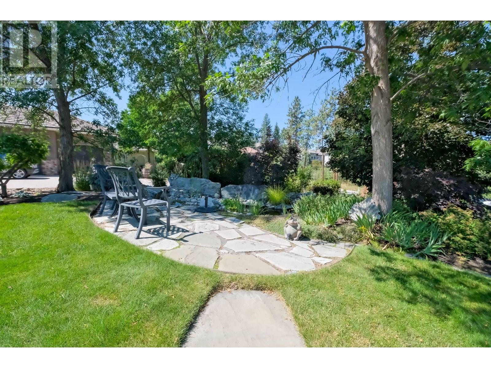  2093 Capistrano Drive, Kelowna