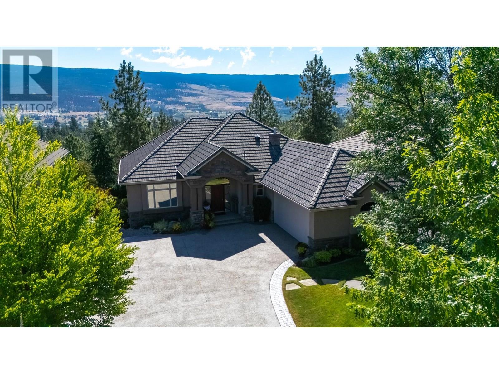  2093 Capistrano Drive, Kelowna