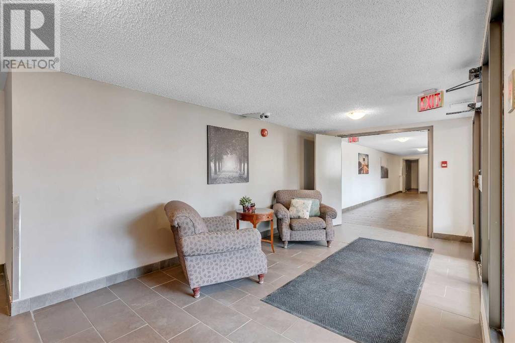 Single Family House for Sale in    Street SW Killarney/Glengarry Calgary 