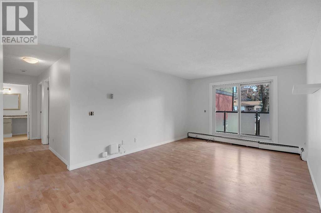 Single Family House for Sale in    Street SW Killarney/Glengarry Calgary 