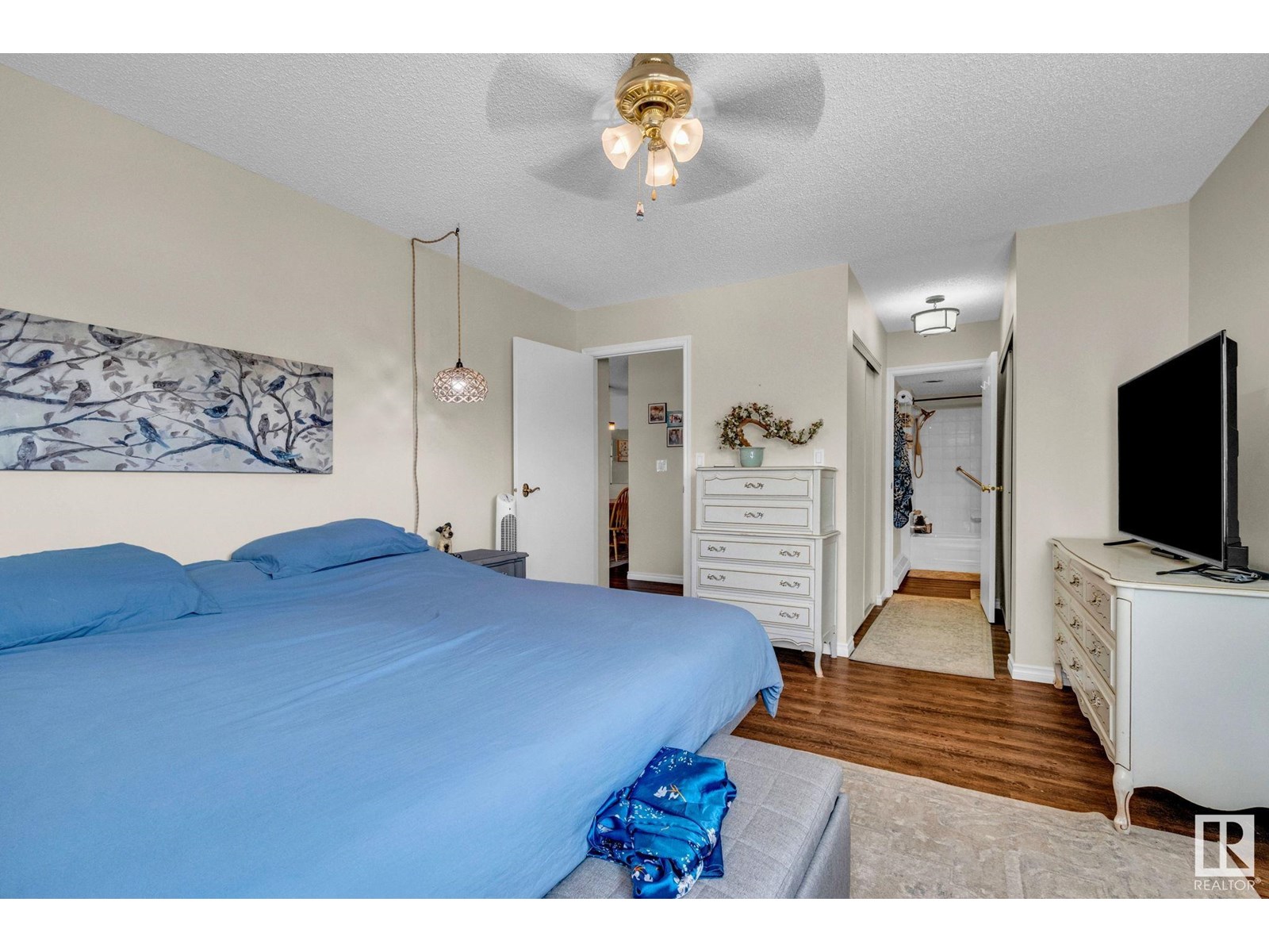 Photo 18 of 217 18012 95 Av Nw, Edmonton AB