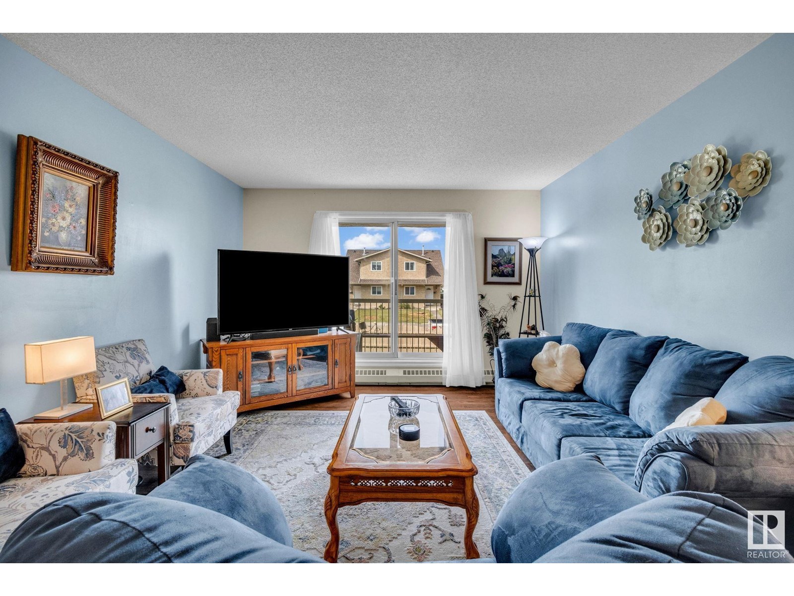 Photo 3 of 217 18012 95 Av Nw, Edmonton AB
