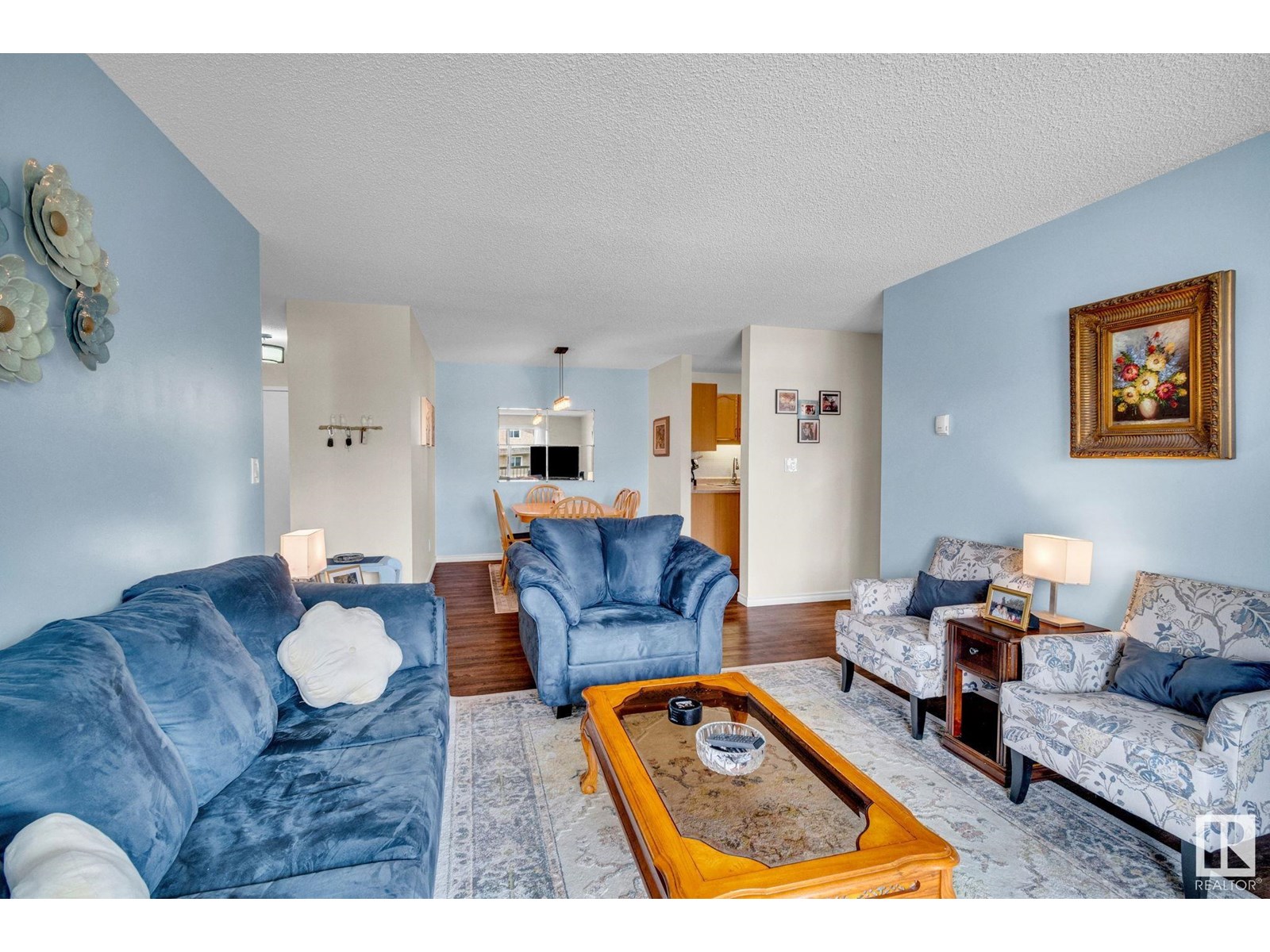 Photo 4 of 217 18012 95 Av Nw, Edmonton AB