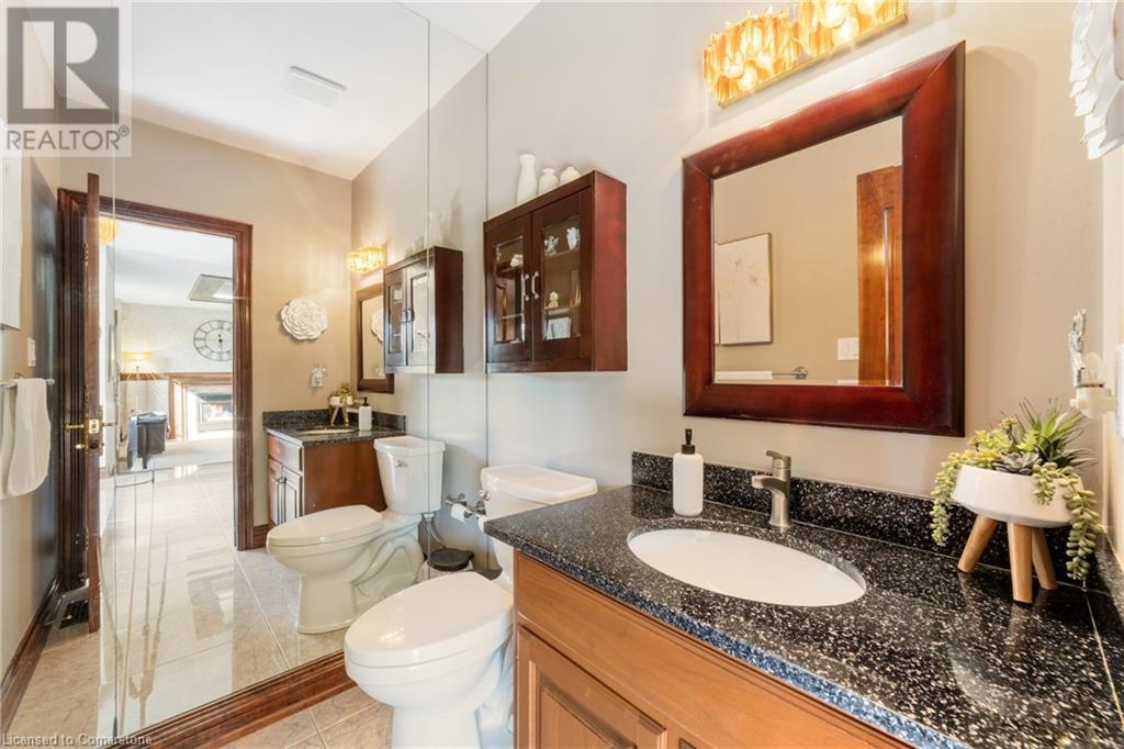 Photo 6 of 7775 St Augustine Crescent, Niagara Falls ON