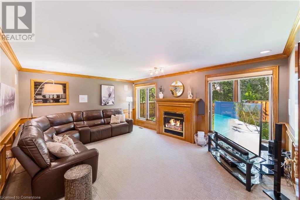 Photo 5 of 7775 St Augustine Crescent, Niagara Falls ON