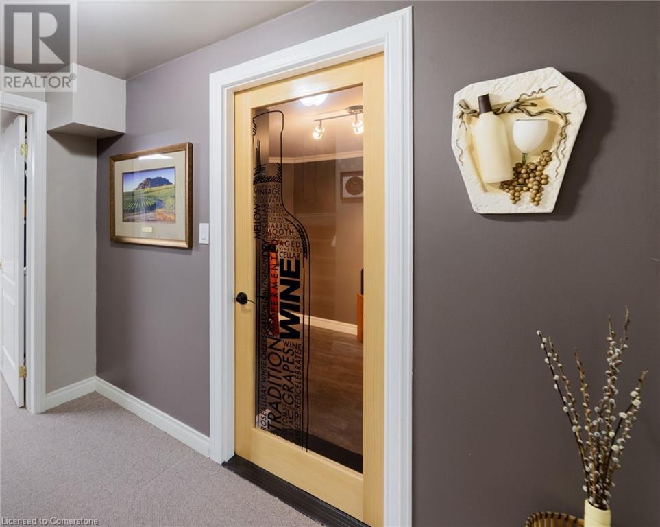 Photo 4 of 7775 St Augustine Crescent, Niagara Falls ON