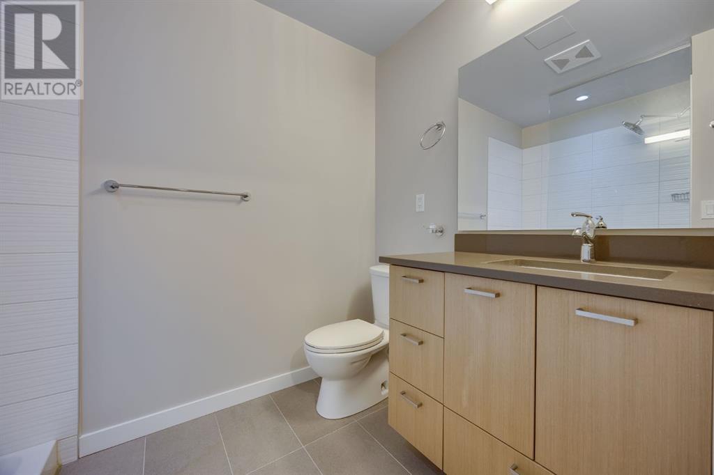 Single Family House for Sale in    Street NE Renfrew Calgary 