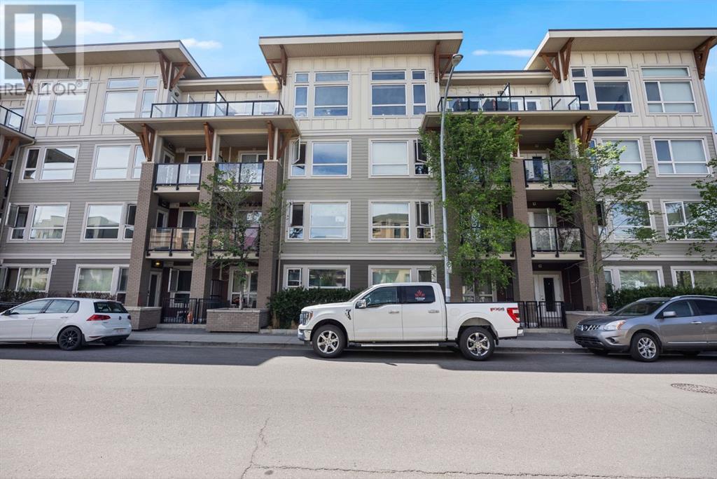 Single Family House for Sale in    Street NE Renfrew Calgary 