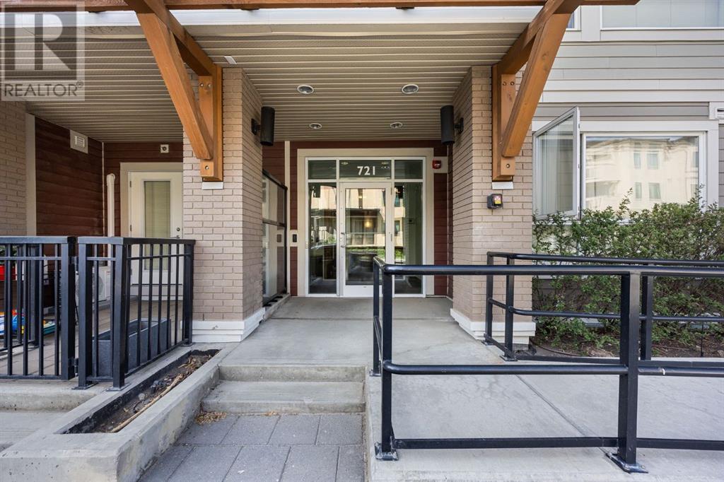 Single Family House for Sale in    Street NE Renfrew Calgary 