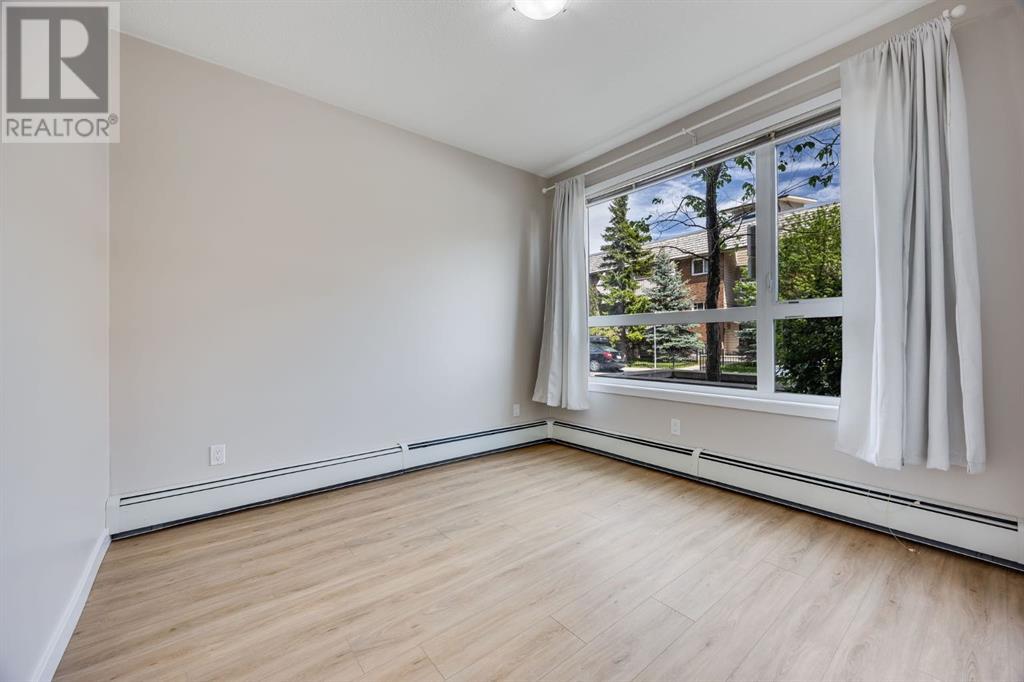 Single Family House for Sale in    Street NE Renfrew Calgary 