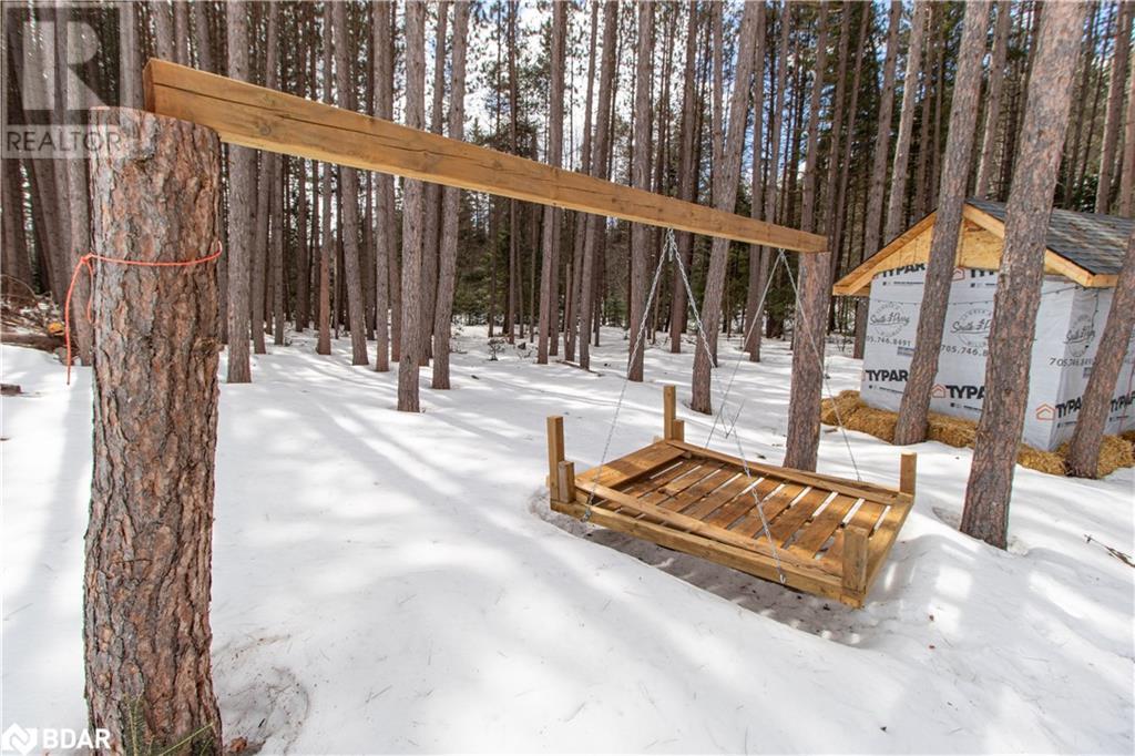 Photo 5 of 1318 Old North Road, Huntsville ON