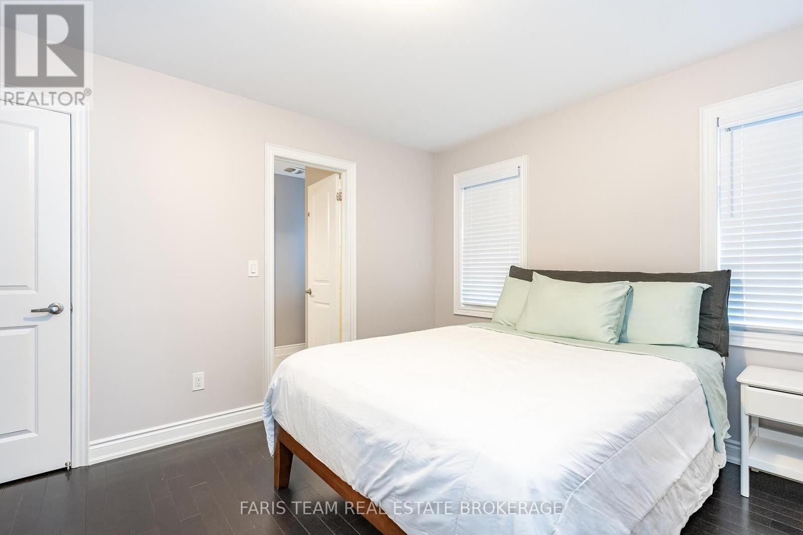 Photo 11 of 3096 Orion Boulevard, Orillia ON