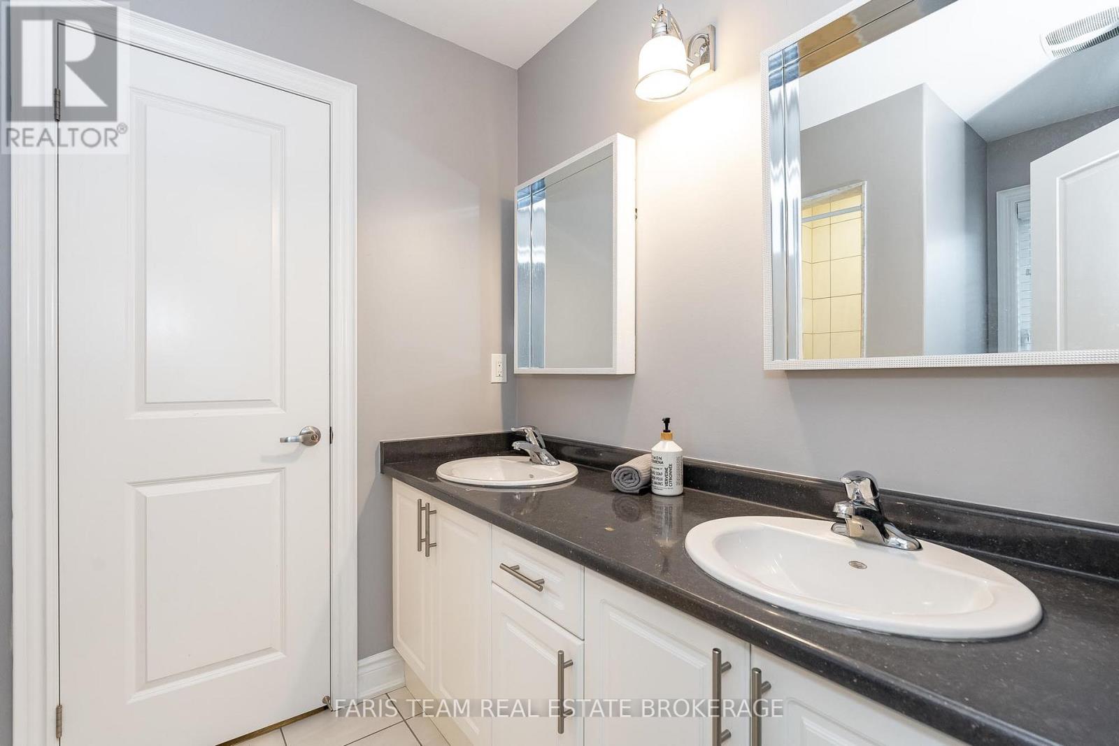 Photo 27 of 3096 Orion Boulevard, Orillia ON