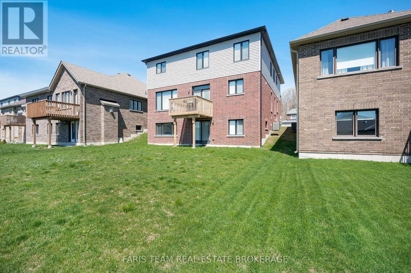Photo 22 of 3096 Orion Boulevard, Orillia ON