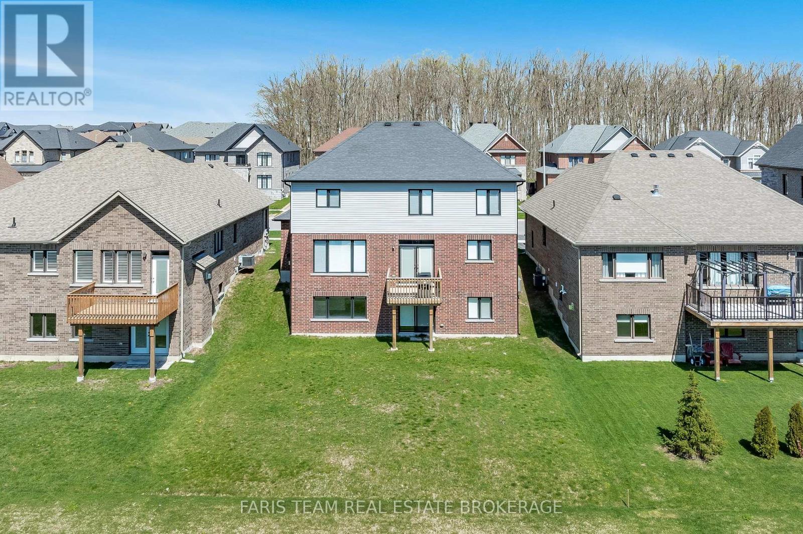 Photo 15 of 3096 Orion Boulevard, Orillia ON