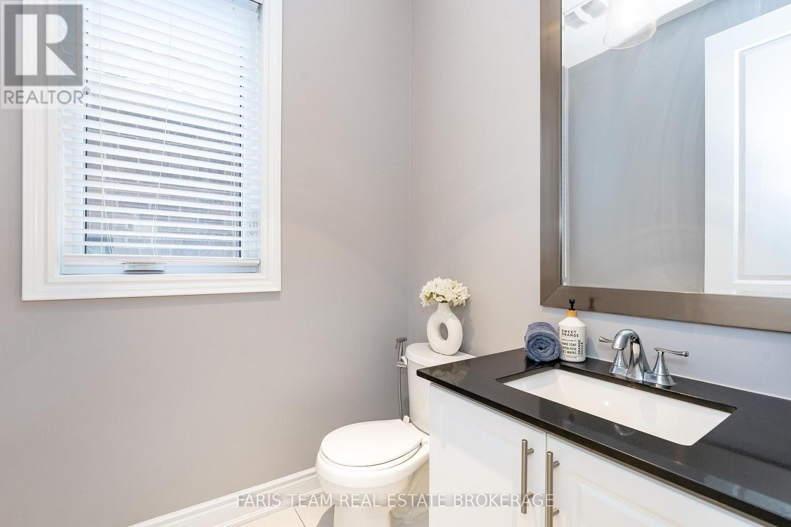 Photo 4 of 3096 Orion Boulevard, Orillia ON