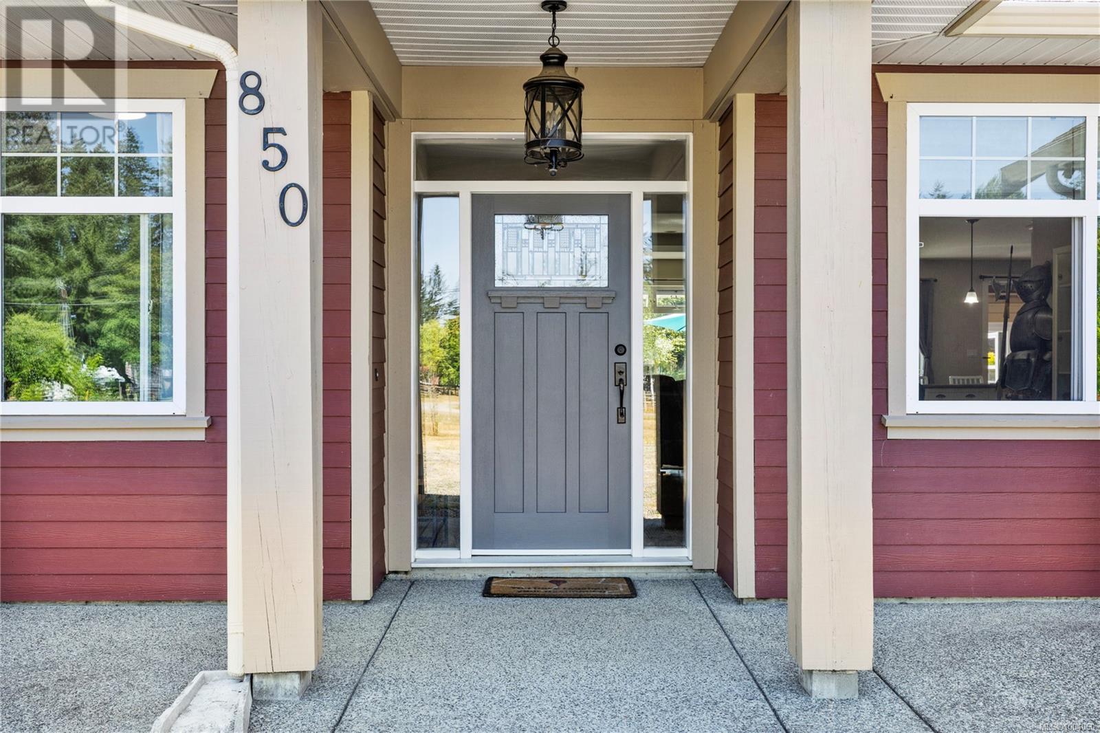 Photo 14 of 850 Burbank Rd, Hilliers BC