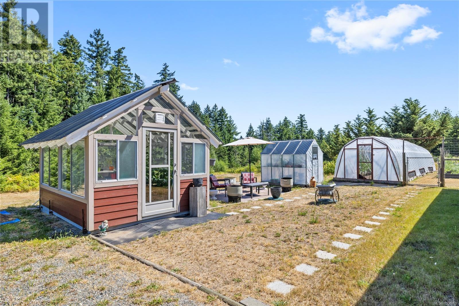 Photo 52 of 850 Burbank Rd, Hilliers BC