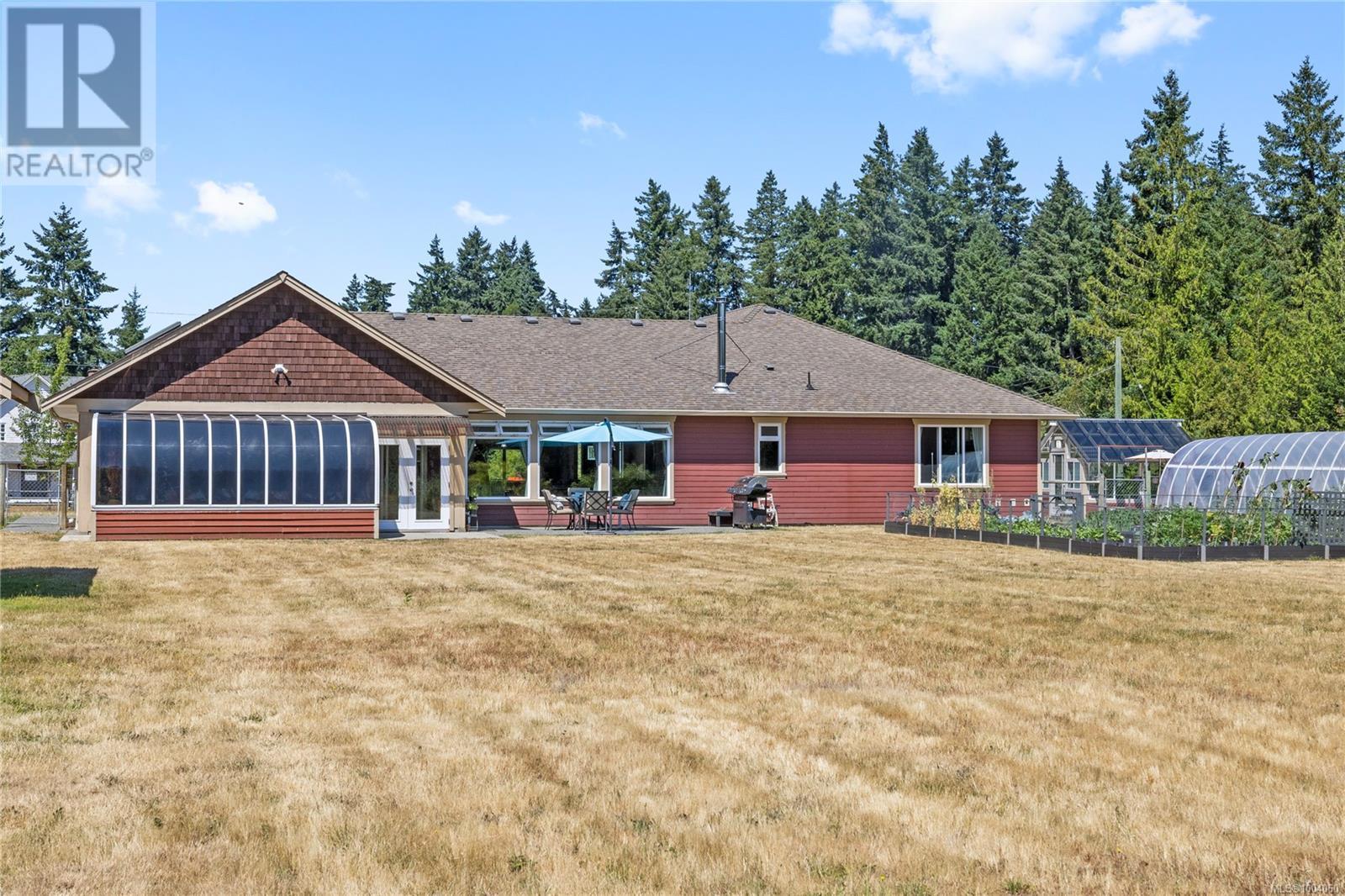 Photo 65 of 850 Burbank Rd, Hilliers BC