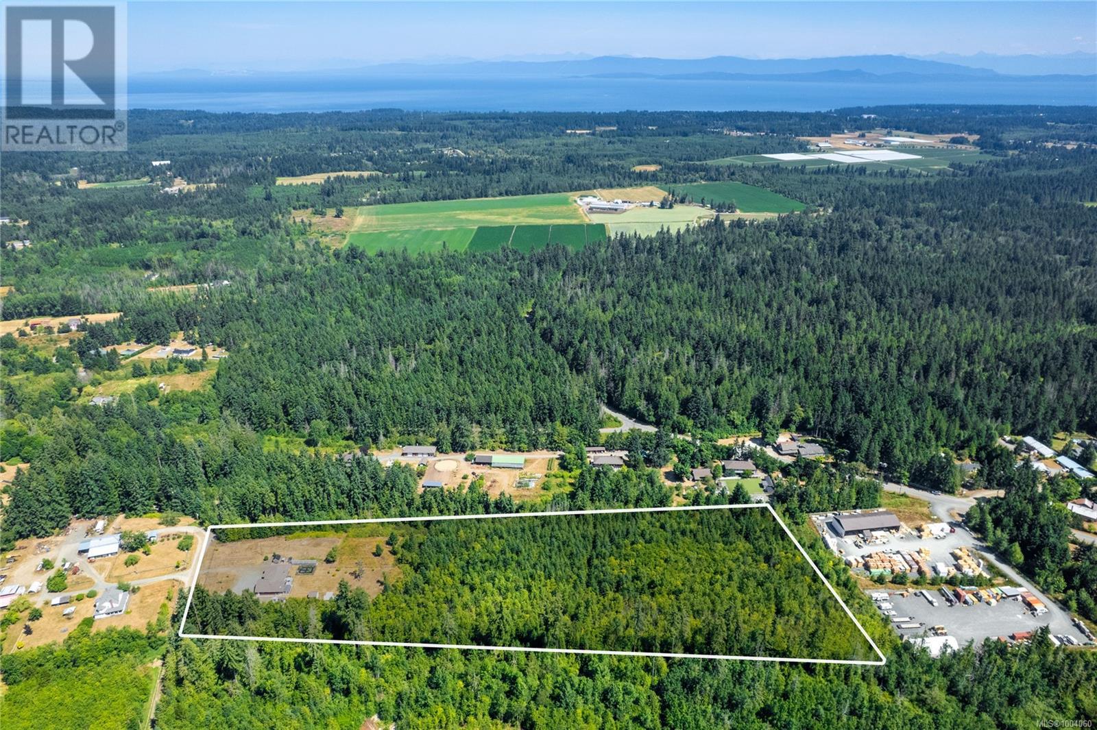 Photo 9 of 850 Burbank Rd, Hilliers BC