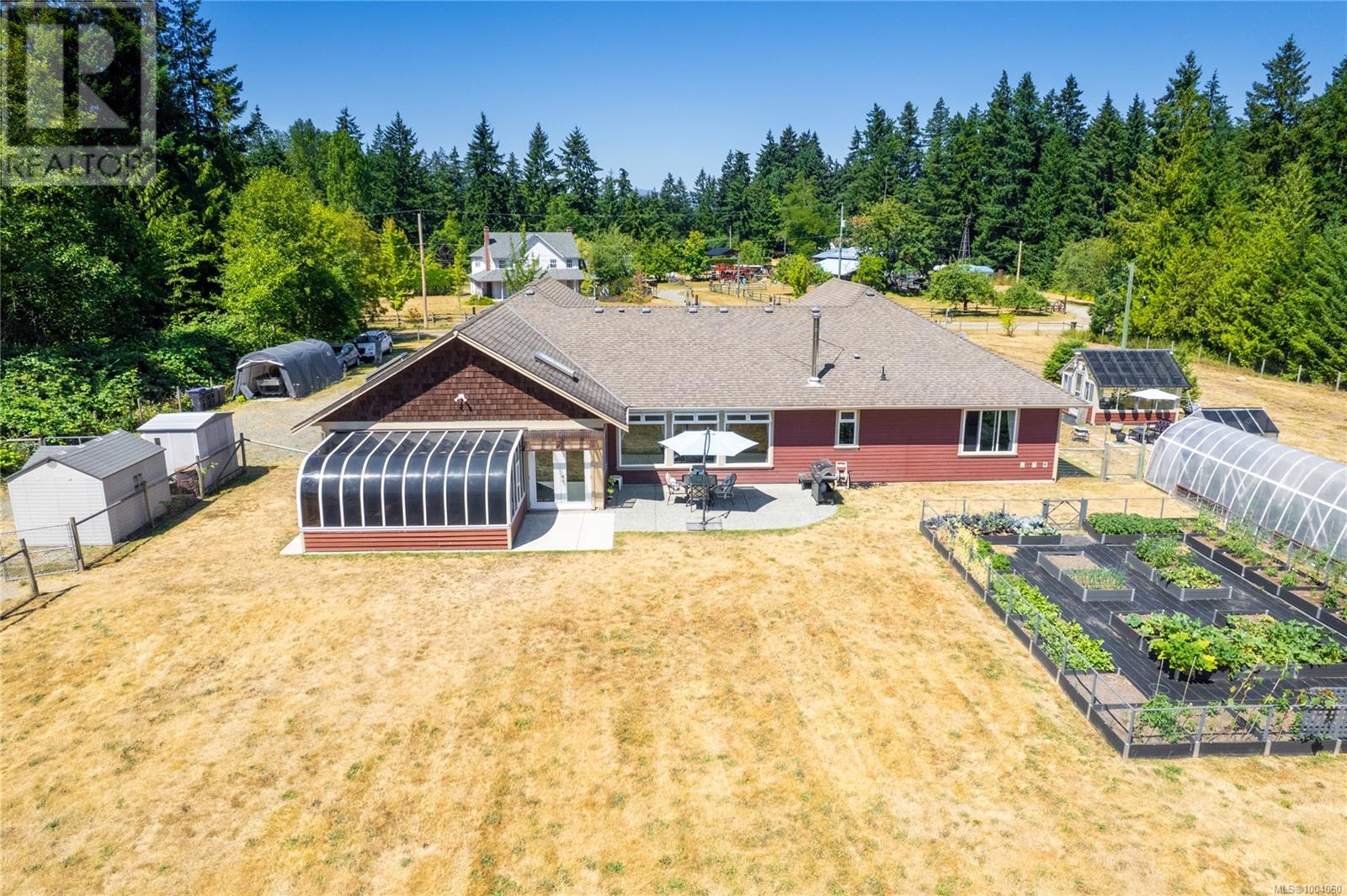 Photo 98 of 850 Burbank Rd, Hilliers BC