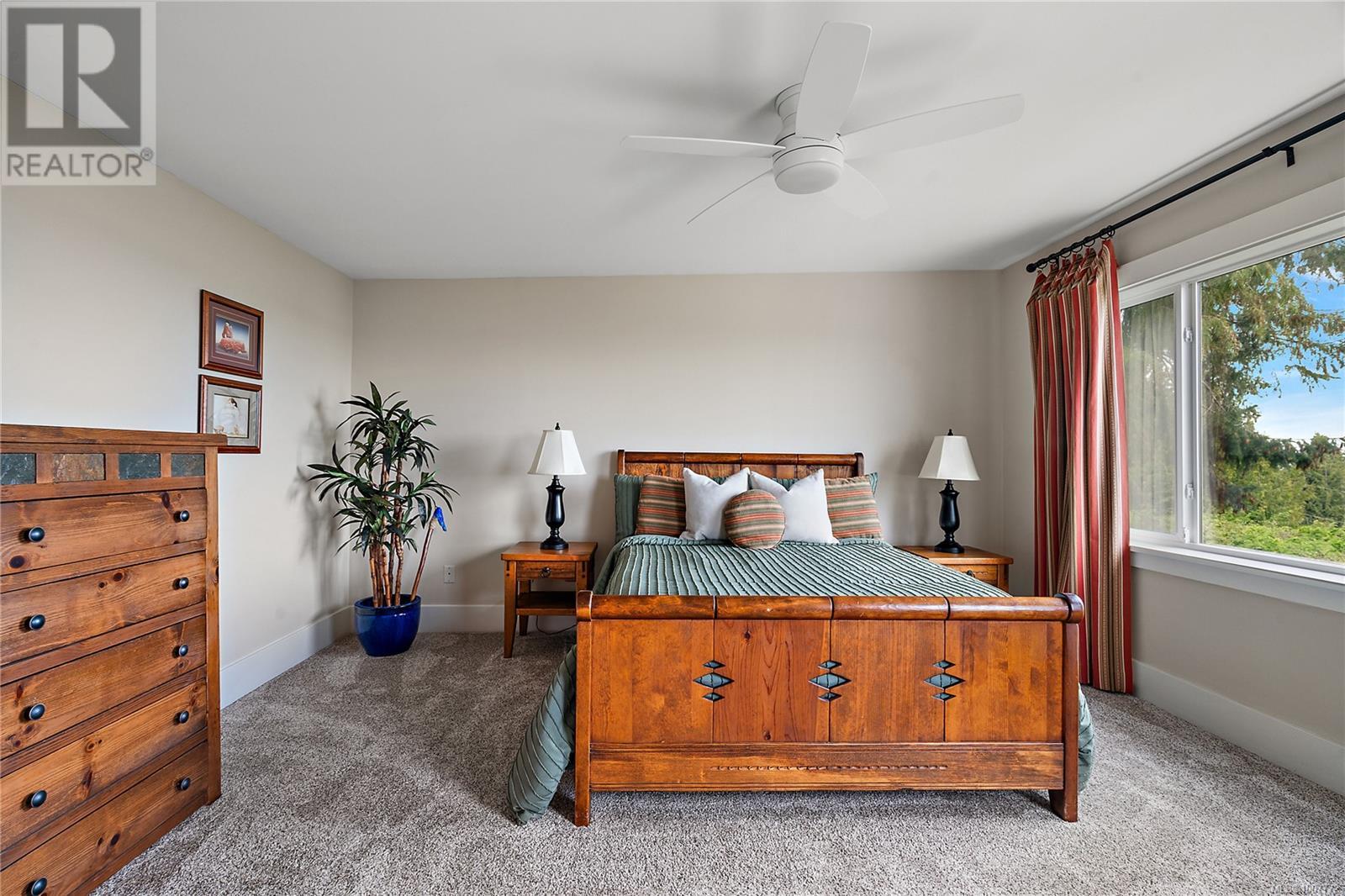 Photo 32 of 5055 Lochside Dr, Saanich BC