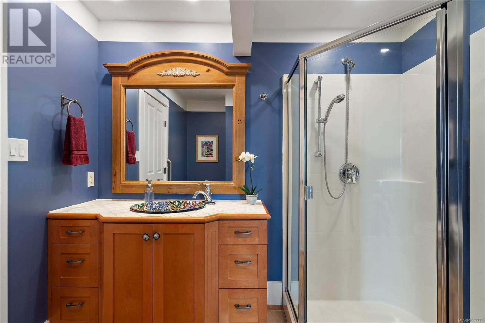 Photo 35 of 5055 Lochside Dr, Saanich BC