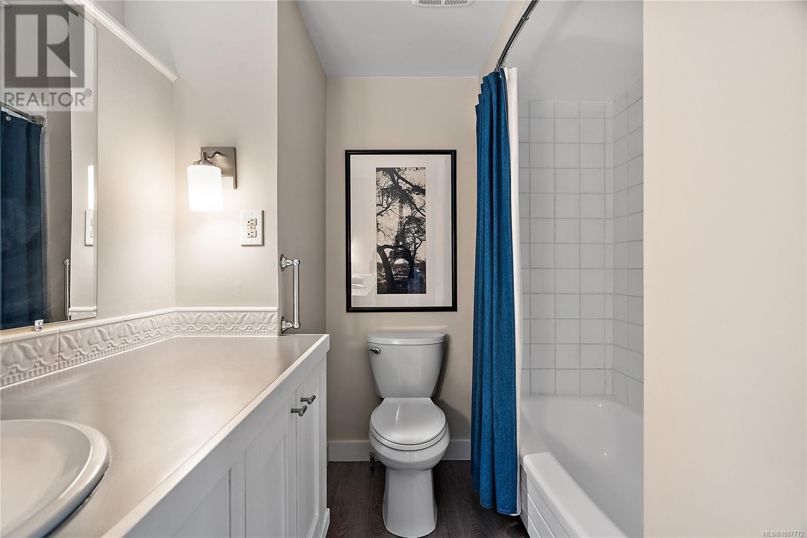 Photo 40 of 5055 Lochside Dr, Saanich BC
