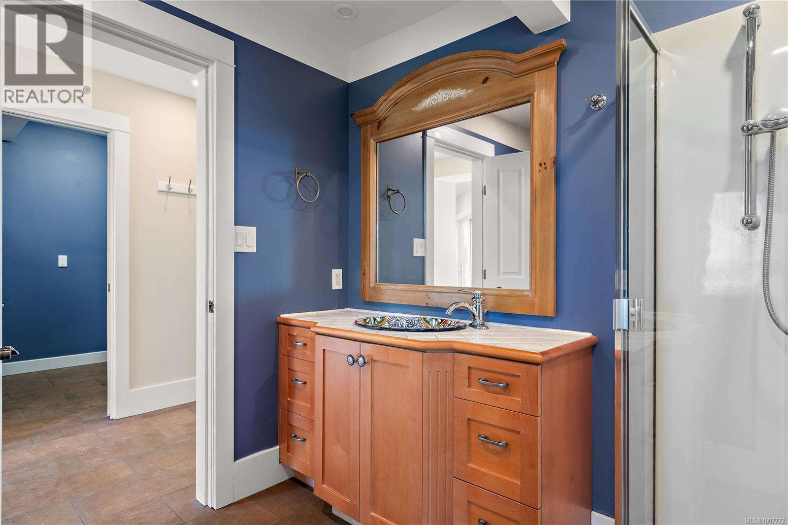 Photo 9 of 5055 Lochside Dr, Saanich BC