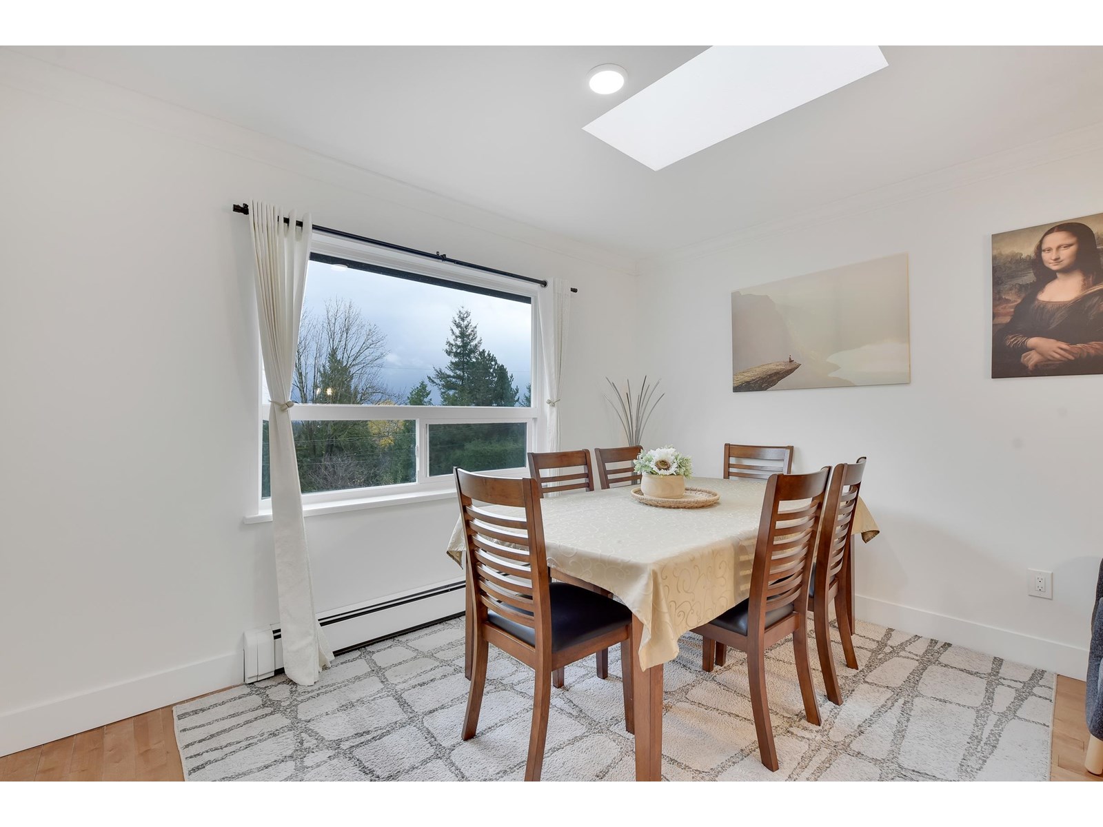Photo 8 of 2215 Orchard Drive, Abbotsford BC