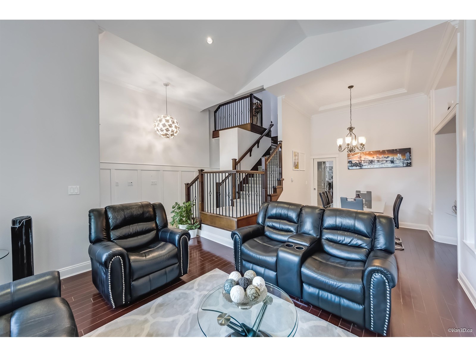 Photo 6 of 7506 143 C Street, Surrey BC
