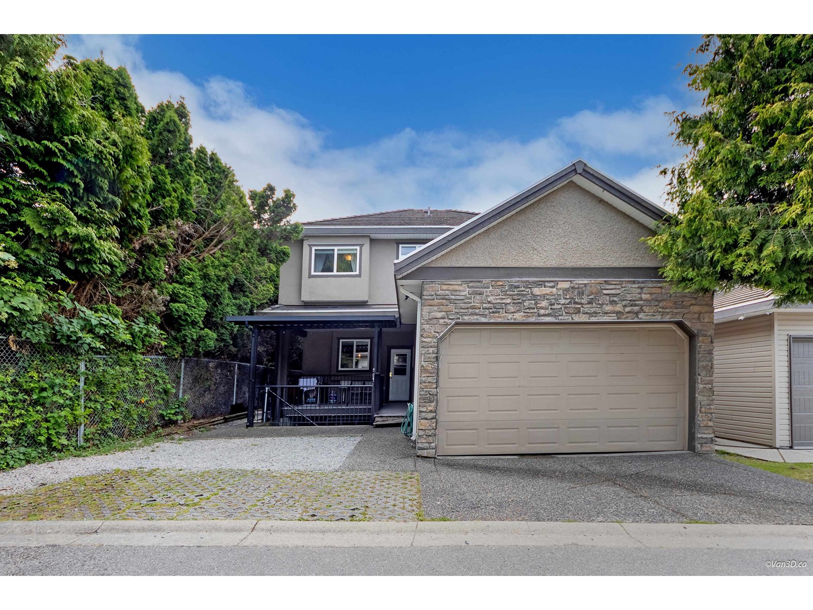 Photo 33 of 7506 143 C Street, Surrey BC