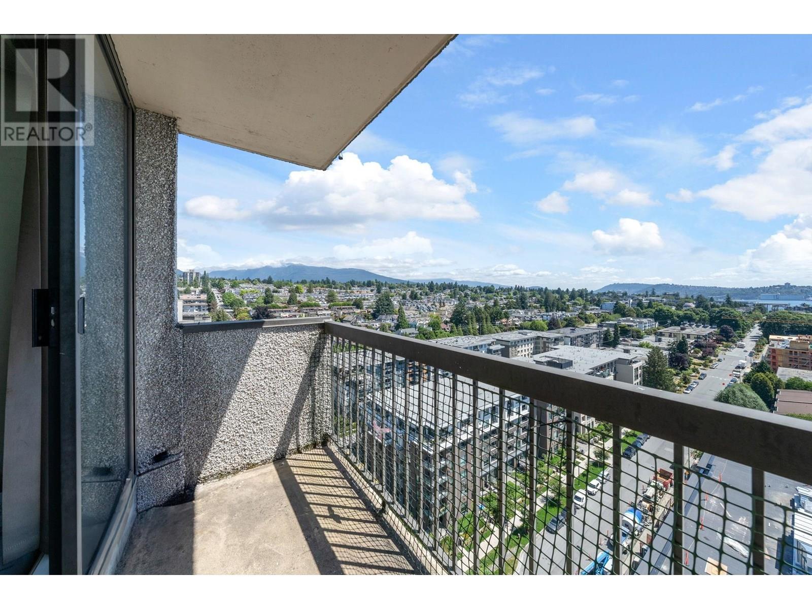 Photo 22 of 1906 145 St Georges Avenue, North Vancouver BC