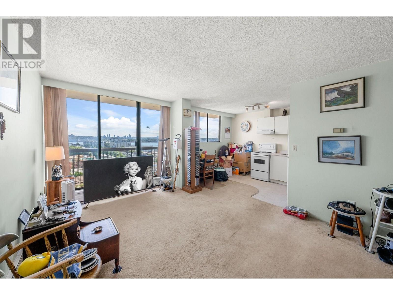 Photo 4 of 1906 145 St Georges Avenue, North Vancouver BC