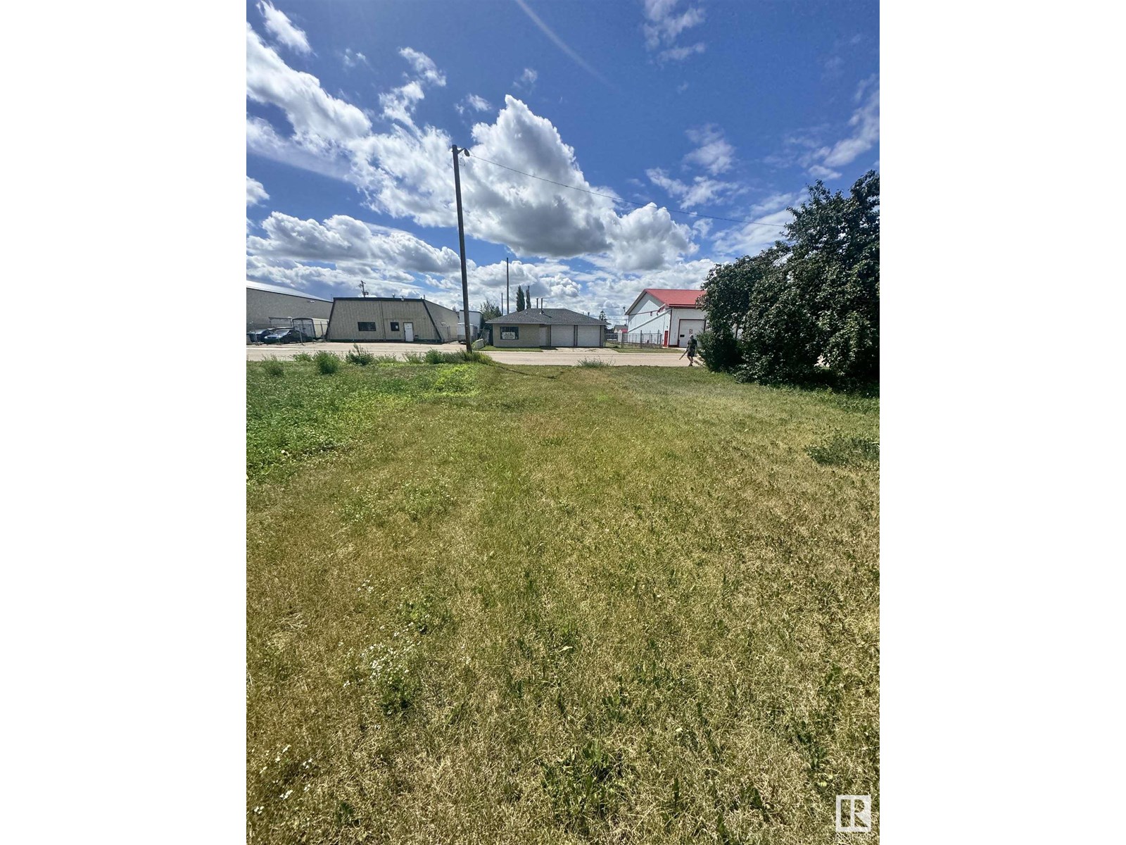 Photo 4 of 5119 2nd St, Boyle AB