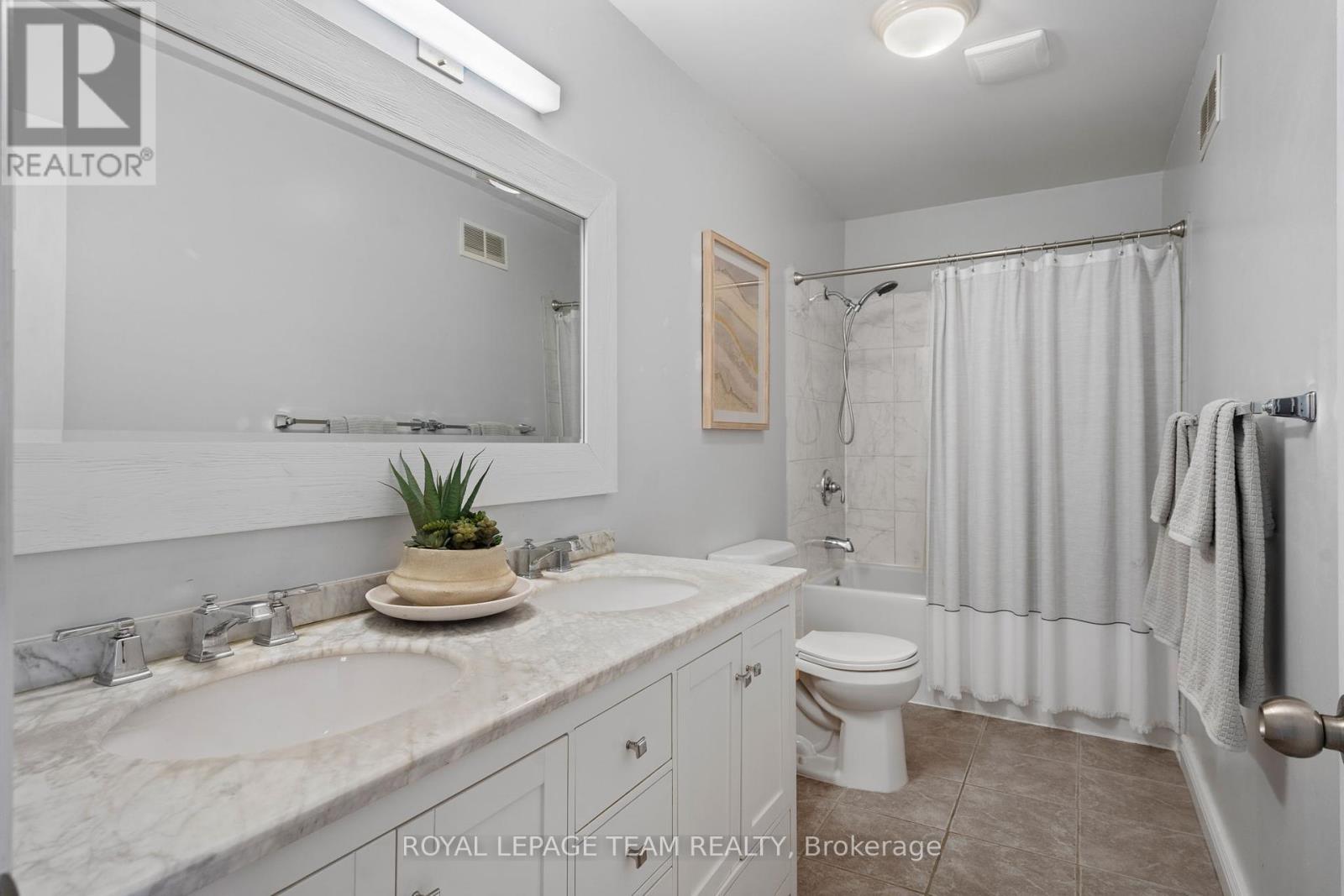 Photo 26 of 2150 8th Line Road, Ottawa ON