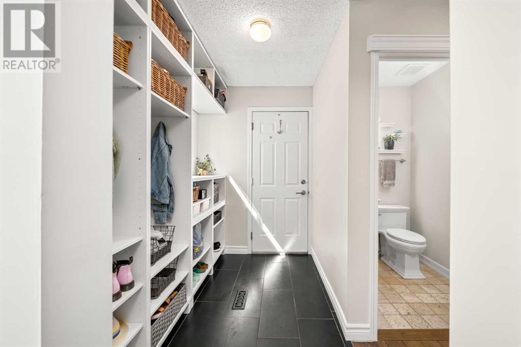 Single Family House for Sale in  Hidden Ranch Boulevard NW Hidden Valley Calgary 
